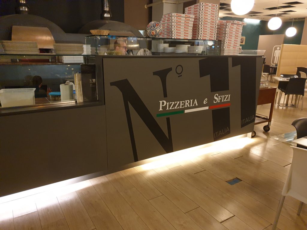 Decorazione di interni per ristorante a Perugia