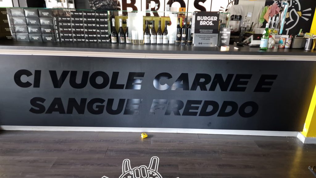 Allestimento e decorazione interni per locali a Perugia