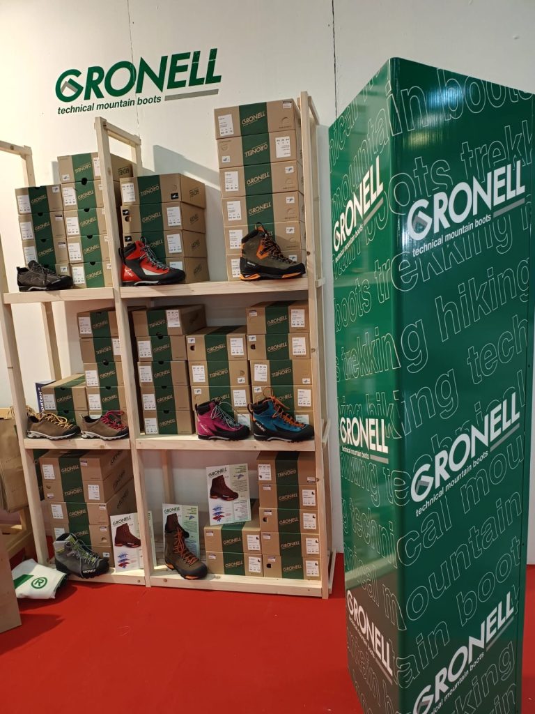 Allestimento fiera a Perugia