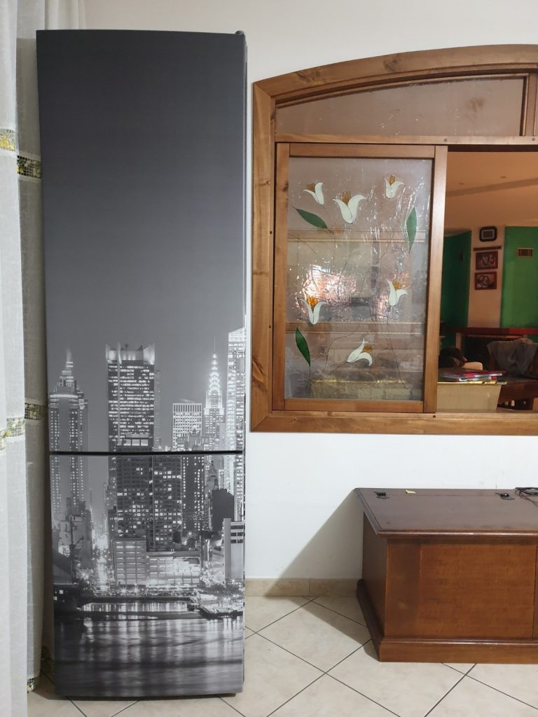 Fronte Decorazione Frigo con PVC a Perugia